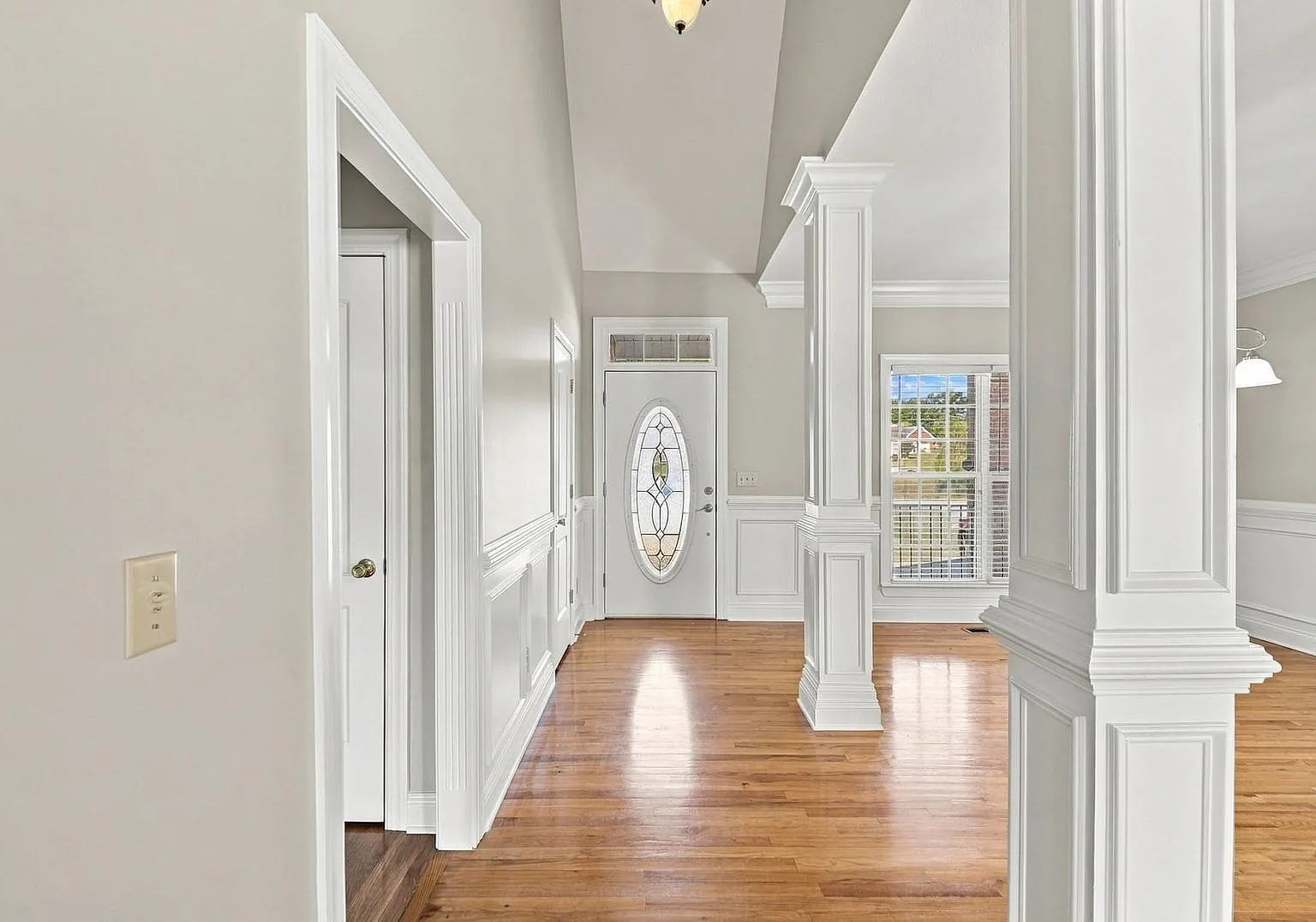 East Brainerd Home- 4 beds! — Photo 4