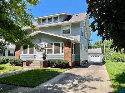 424 Geneseo St, Storm Lake, IA, 50588