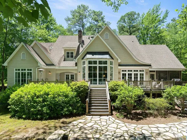 1726 Smyer Lake Rd, Leeds, AL 35094