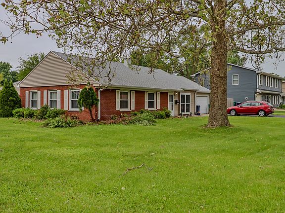 3rd image of 10147 151st St