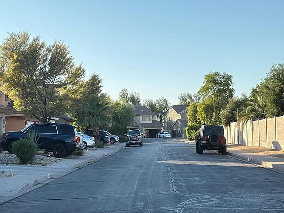4th image of 44217 W Snow Dr