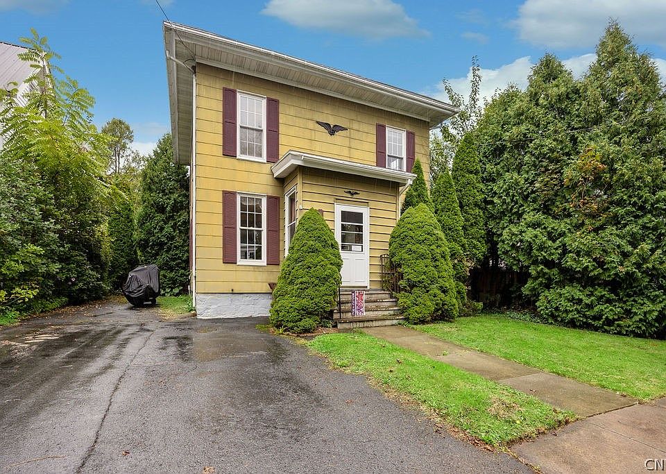 1st image of 26 Mann St
