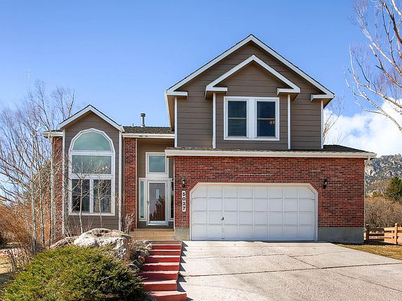 Over sized 2 car garage