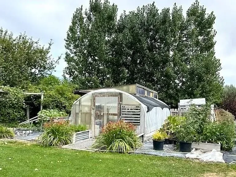 2 N 3737 E — Photo 28
