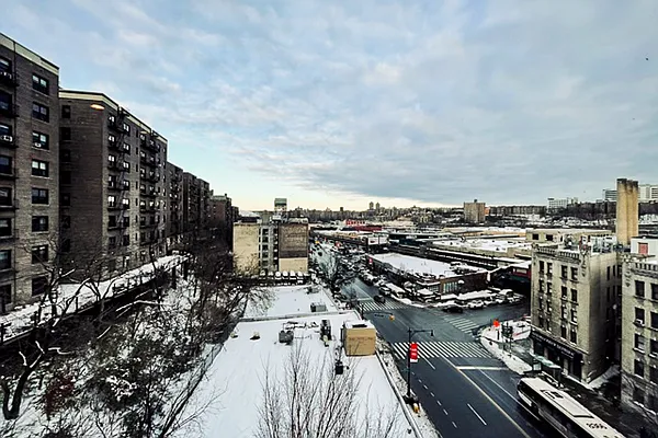 Rented by Corcoran | media 12