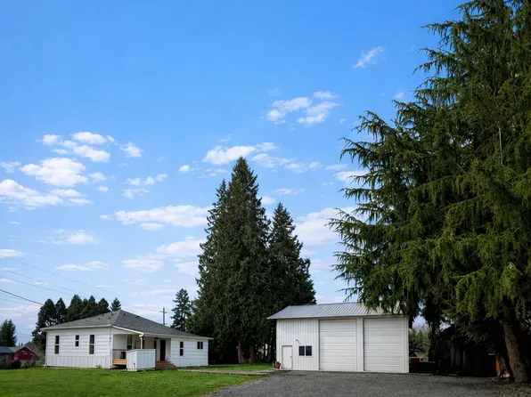 21811 Cole Ln NE, Aurora, OR 97002