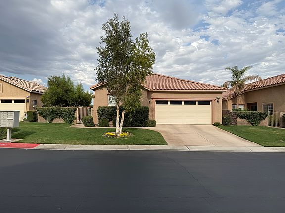 2nd image of 45124 Big Canyon St