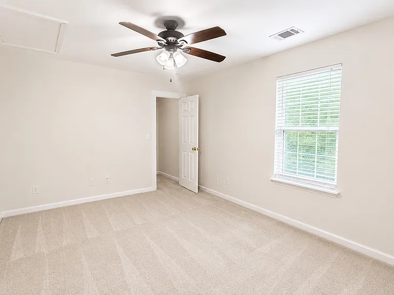 11117 Saintsbury Pl — Photo 5