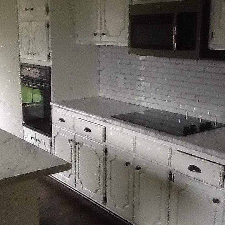 1/2 of kitchen