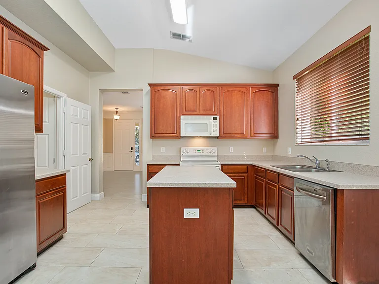 8838 Abbotsbury Dr — Photo 7