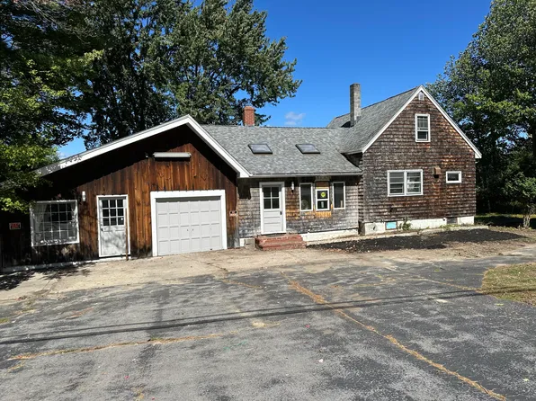 1045 W Ossipee Trail W, Standish, ME 04085