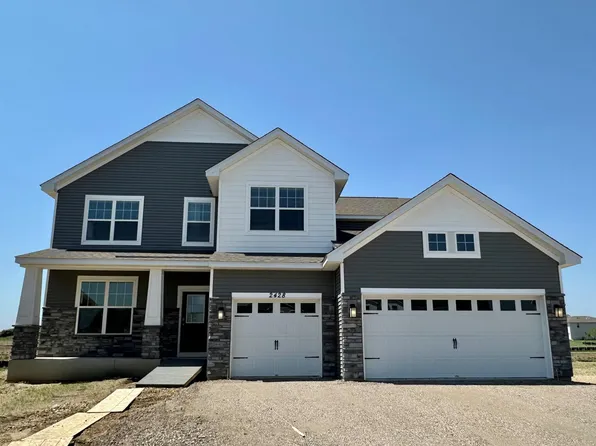 2428 Marsh View Ct, Shakopee, MN 55379