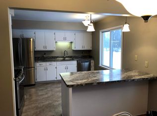 5308 Orchard Ln, Greendale, WI 53129