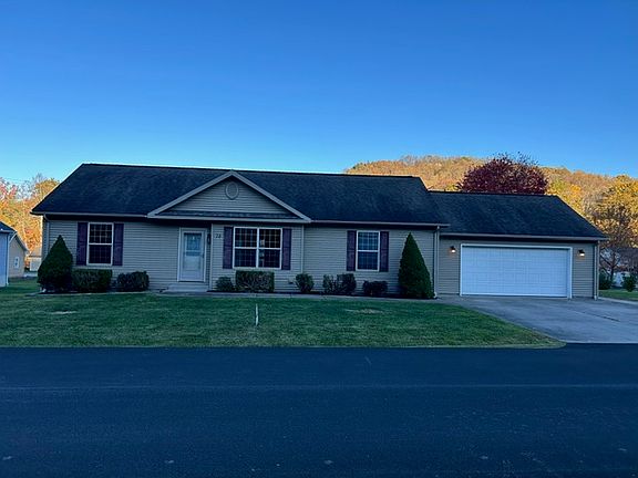 2nd image of 78 Valley Forge Cir