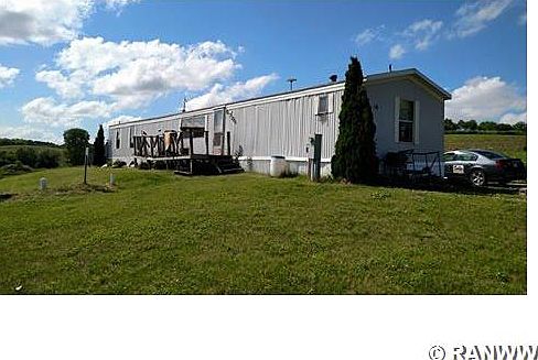 2nd image of W16804 Horgen Rd