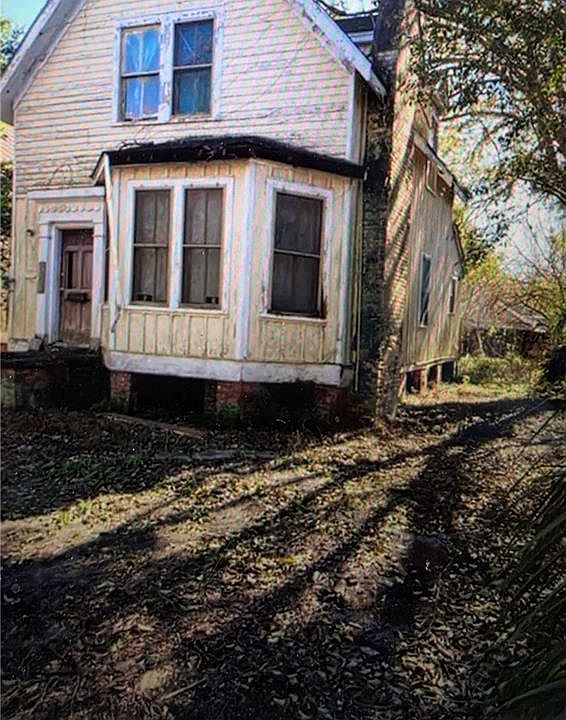 1st image of 1203 Old Shell Rd