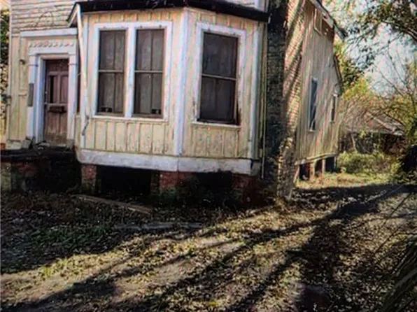 1203 Old Shell Rd, Mobile, AL 36604