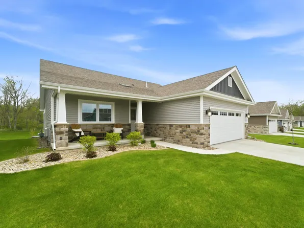 9083 Grindel Pl, Cedar Lake, IN 46303