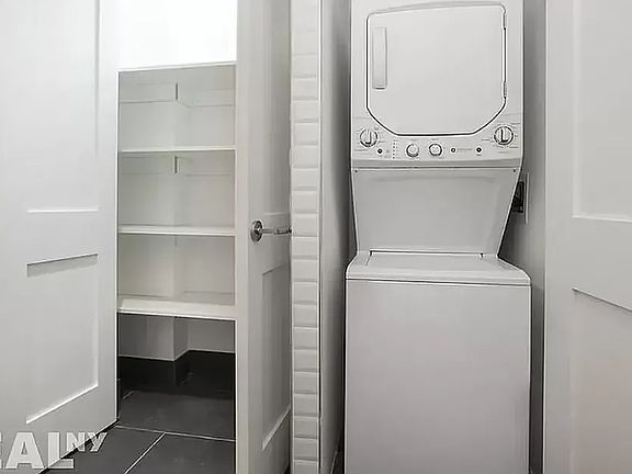 5th image of 164 Attorney St APT 204