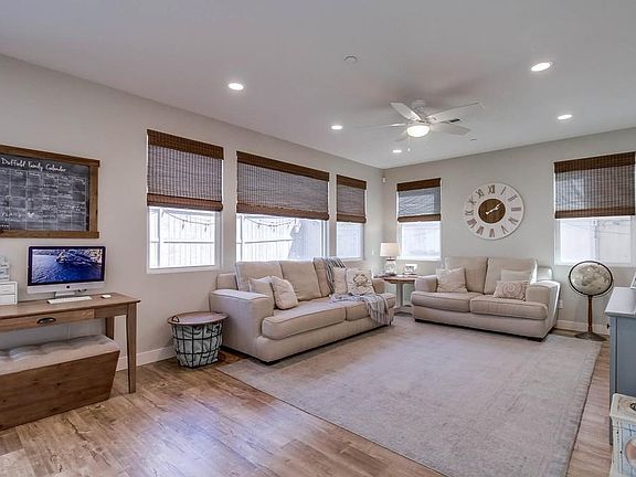 3rd image of 1003 Swaying Palms Way