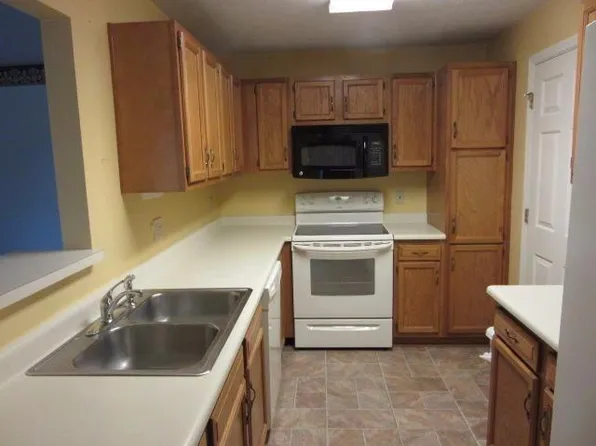 112 Dogwood Dr, Highland Heights, KY 41076