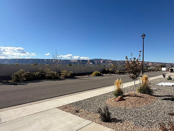 3rd image of 2144 Brookfield Dr