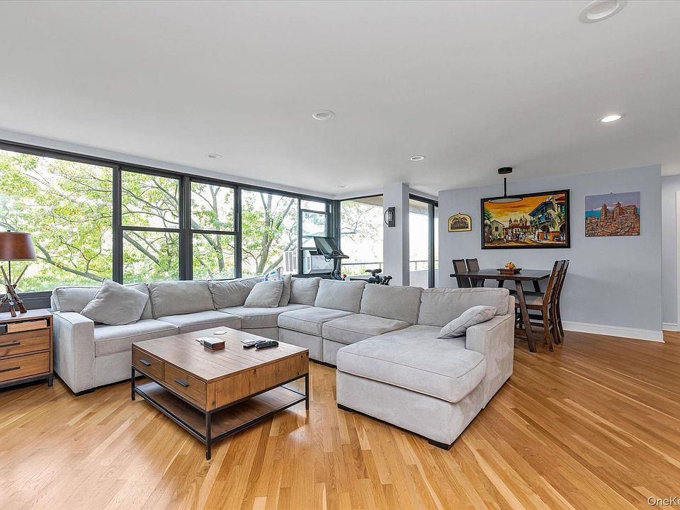 1st image of 9-05 162 Street #6D