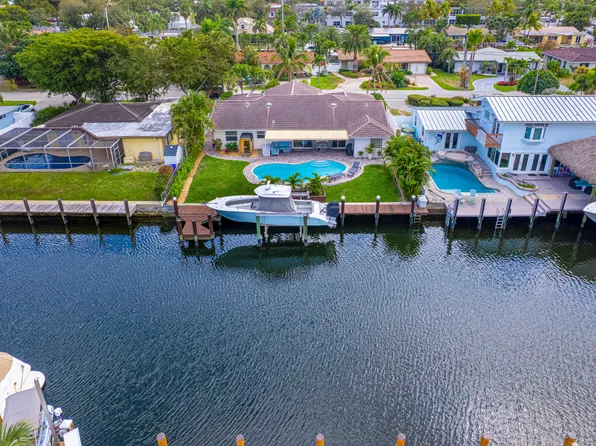 2281 SE 11th St, Pompano Beach, FL 33062