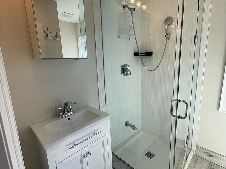 1016 Haig Blvd — Photo 27