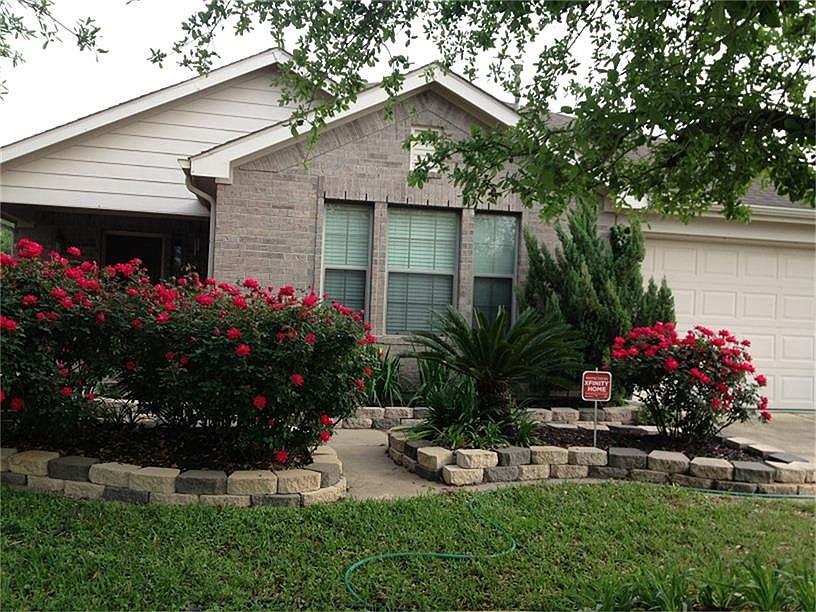 1st image of 2223 Rocky Hollow Ln