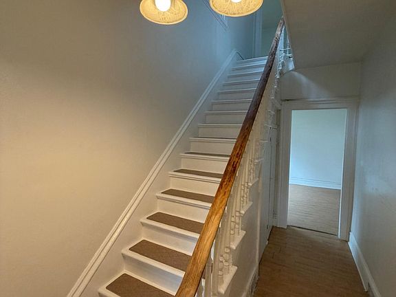 5th image of 38 E Albany St