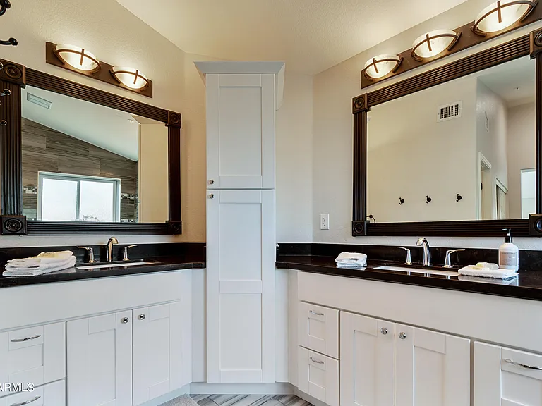 13124 N 94th Pl — Photo 14