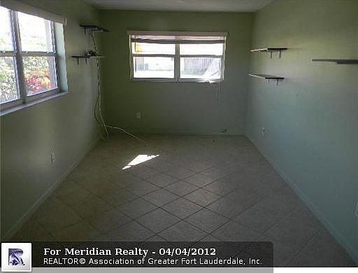 5th image of 1711 NW 1st Ter