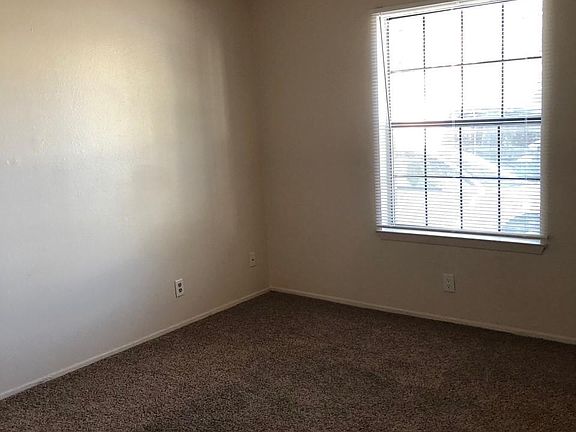 5th image of 11104 Senac Pl NE APT 2