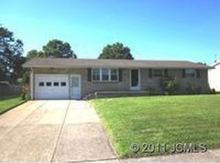 226 Crestwood Dr, Madison, IN