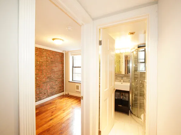 115 Mulberry Street image 1 of 13
