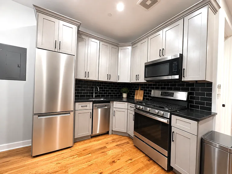 1825 Eastern Pkwy #1B — Photo 17