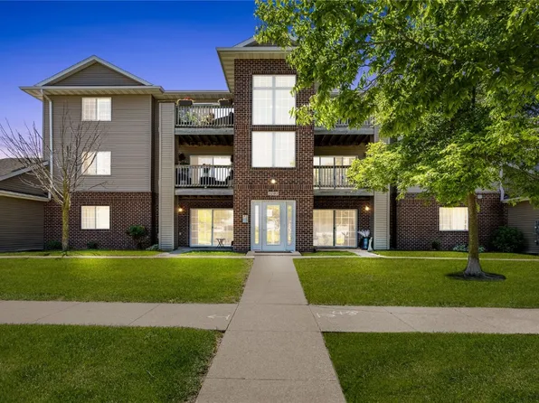 3101 Samuel Ct SW Unit 12, Cedar Rapids, IA 52404
