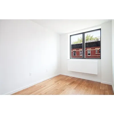 Rented by Mirador Real Estate | media 17