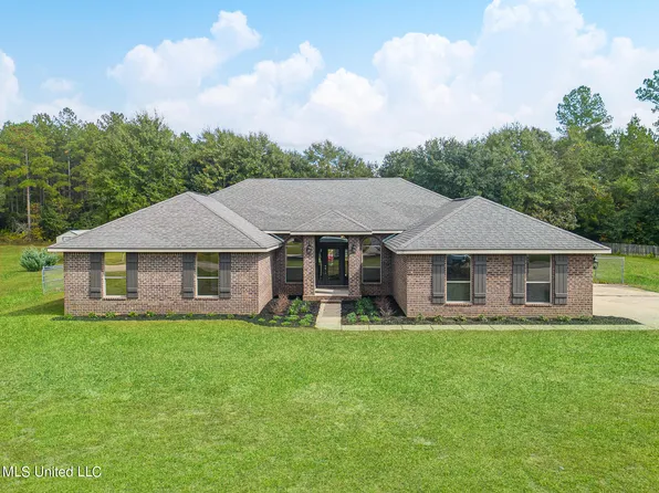 15 Deerwood Dr, Perkinston, MS 39573