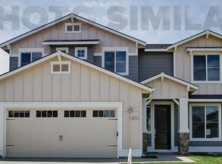 7670 N Robson Ave, Garden City, ID 83714