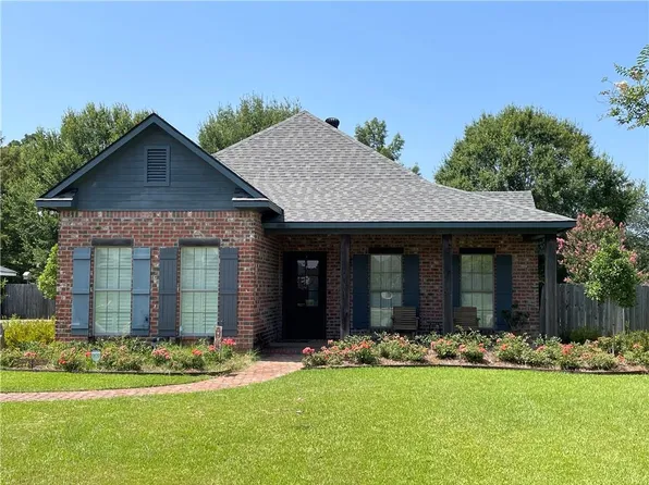 107 Chinquapin Cir, Natchitoches, LA 71457