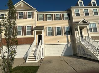 302 Ellison Dr, North Wales, PA 19454