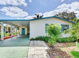 828 Water Ridge Dr, Debary, FL 32713