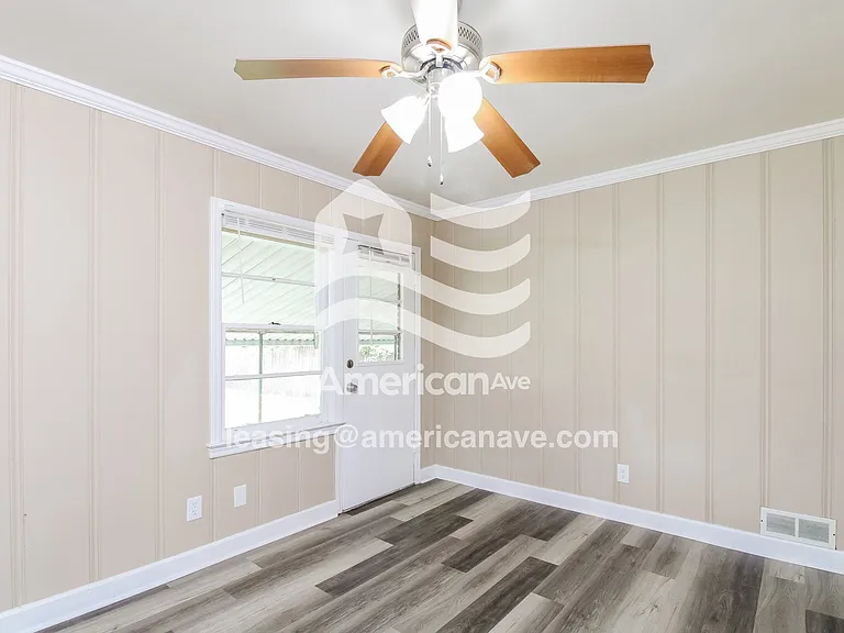 1400_013_bedroom_12854281.jpg