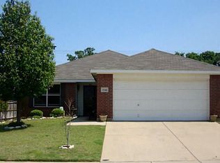 2341 Ash Grove Trl, Fort Worth, TX 76112