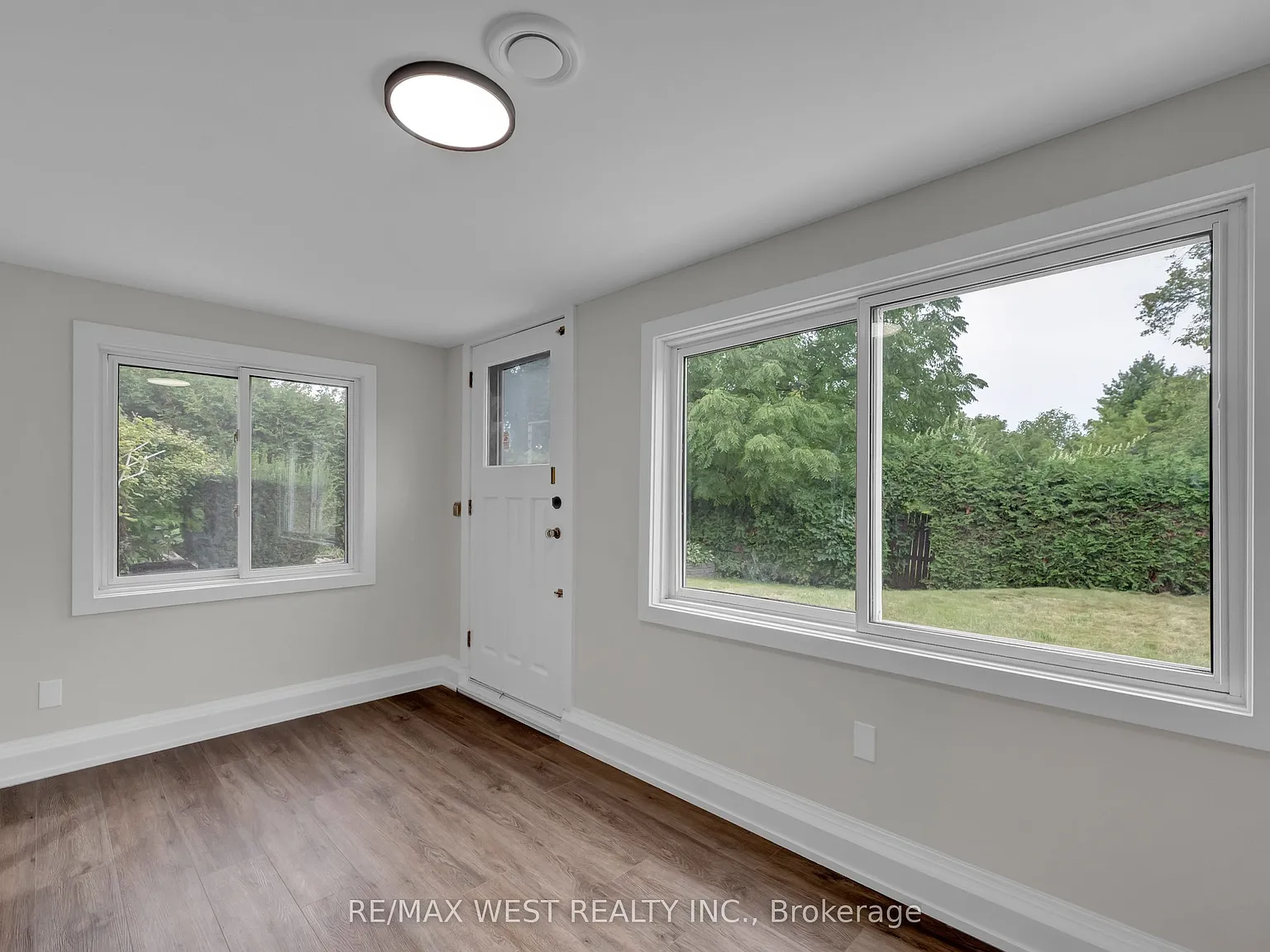 2 bed, $2,200 — Photo 4