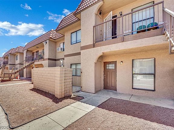 3rd image of 4300 N Lamont St APT 278