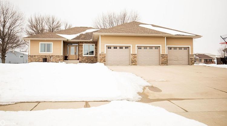 1st image of 421 Eastland Cir