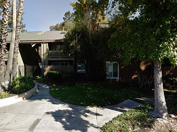2nd image of 810 Oak Grove Rd APT 99